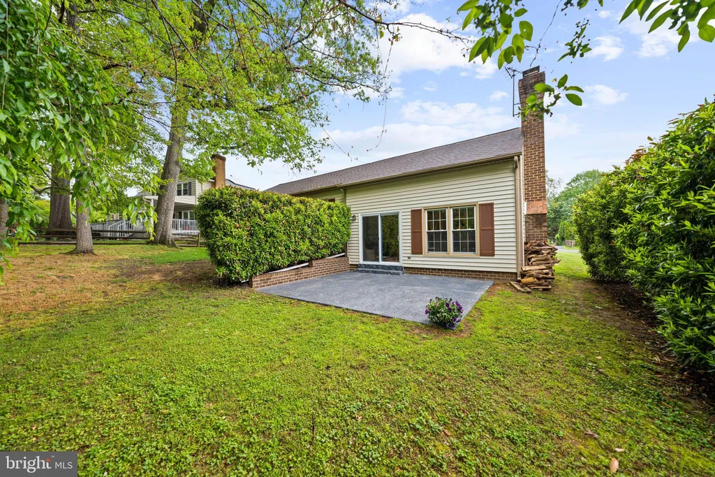 Additional image 50 of 10028 Dellcastle Rd, Gaithersburg, MD 20886