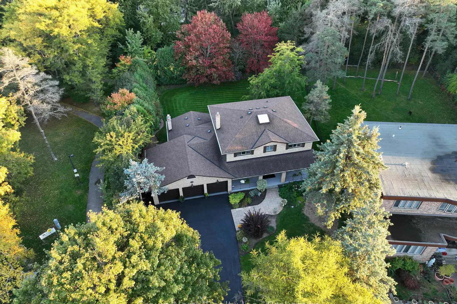 Additional image 16 of 17 Black Willow Court