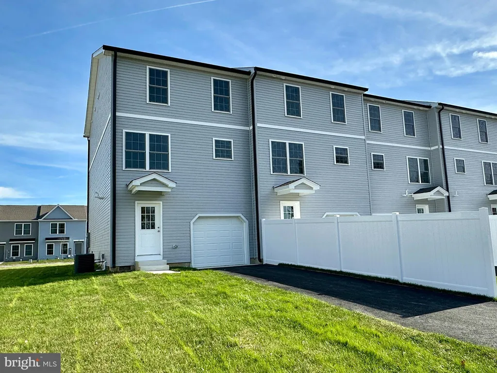 226 Rojan Road, Dover, DE 19901 photo 3