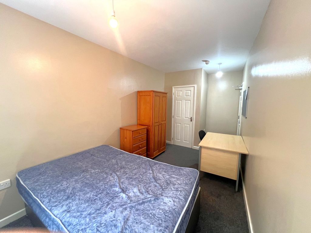 Additional image 7 of 7 bed flat to rentClassic House, Bristol BS1