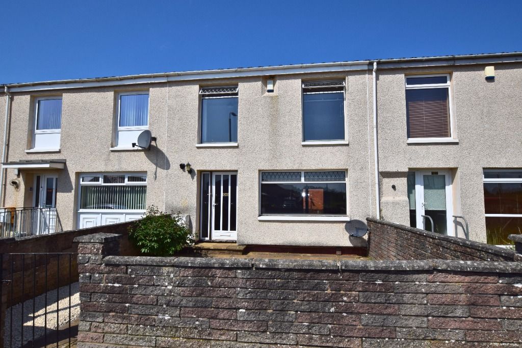 3 bed terraced house to rentMacnaughton Drive, Kilmarnock, East Ayrshire KA3