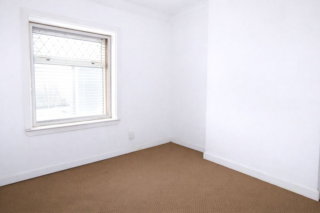 Additional image 15 of 3 bed terraced house to rentSwan Road, Baglan, Port Talbot SA12