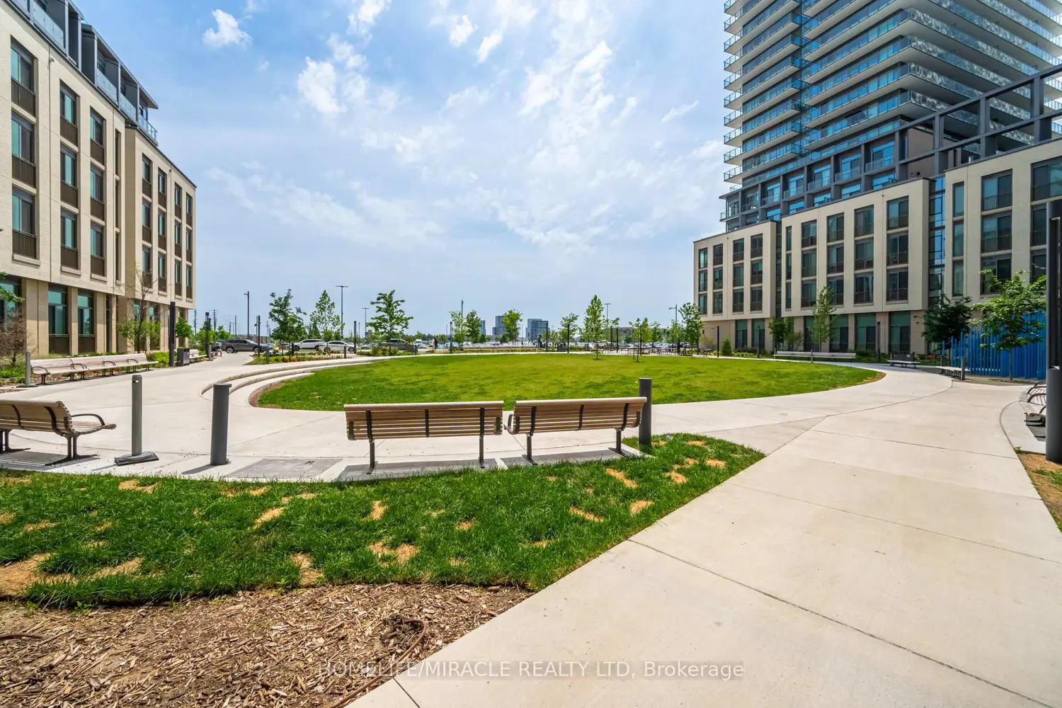 Additional image 20 of 7890 Jane Street 3907