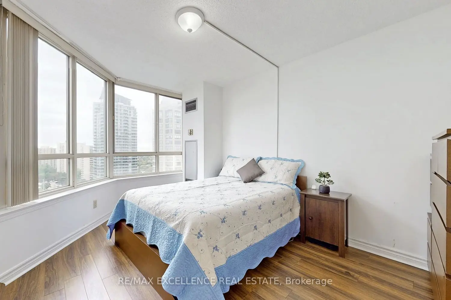 Additional image 7 of 3605 Kariya Drive 1504