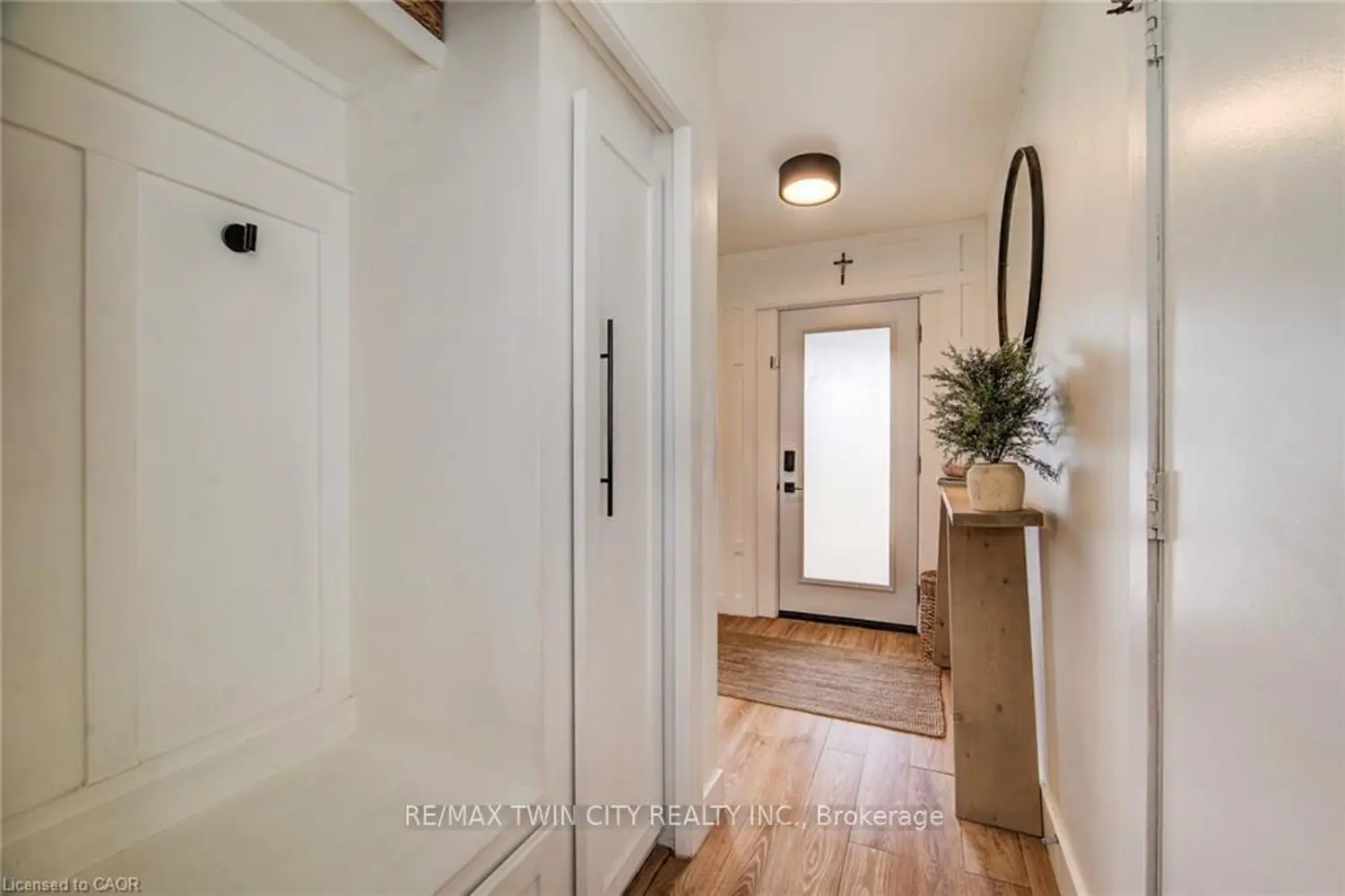 Additional image 3 of 43 Southview Crescent