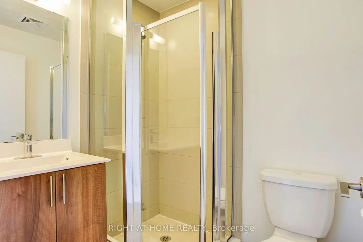 55 Ann O'reilly Road 1702 photo 5