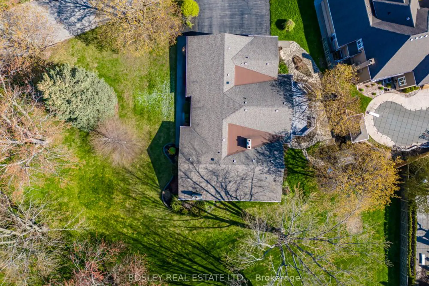 Additional image 6 of 720 Lake Street
