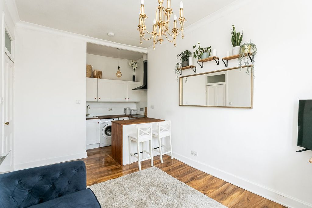 Additional image 4 of 1 bed flat for saleGorgie Road, Edinburgh EH11