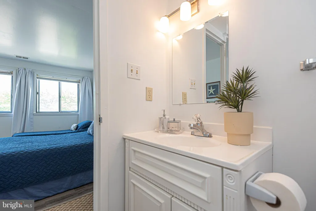 Additional image 18 of 13908 N Ocean Road Unit 5A, Ocean City, MD 21842