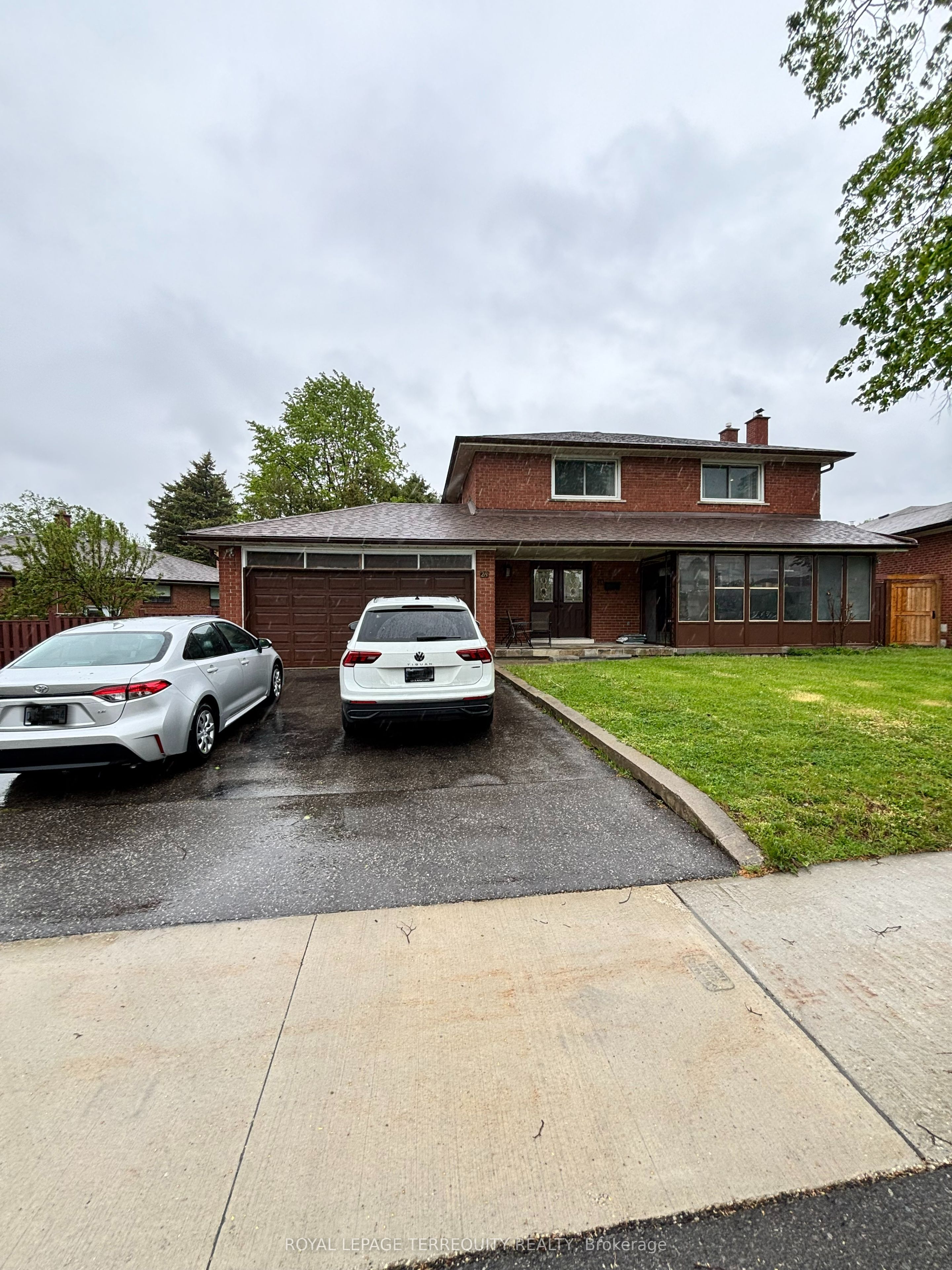 Additional image 2 of 28 Keegan Crescent, Toronto, ON, M3J 1G2