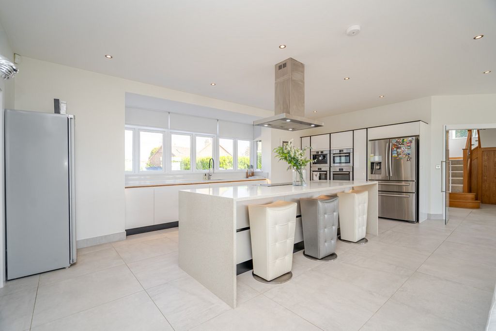 Additional image 16 of 6 bed detached house for saleOrchard Road, Pulloxhill, Bedford MK45