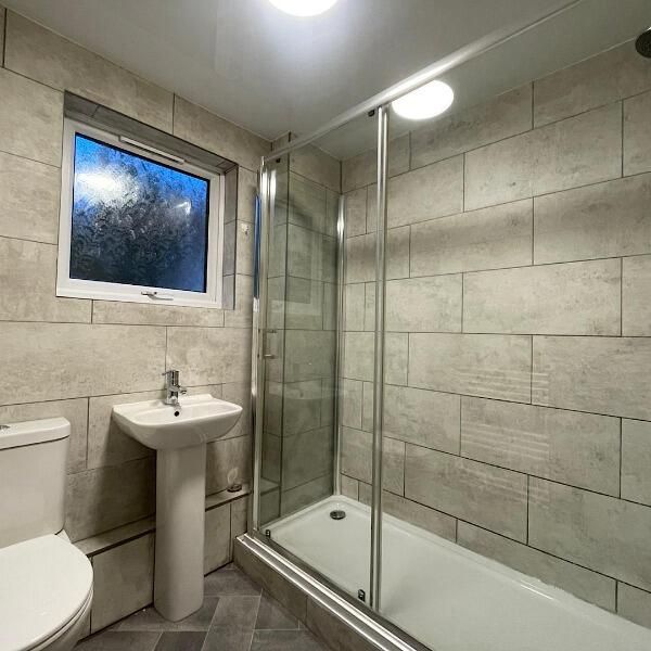 Additional image 10 of 2 bed flat to rentParmelia Court, Perth PH1