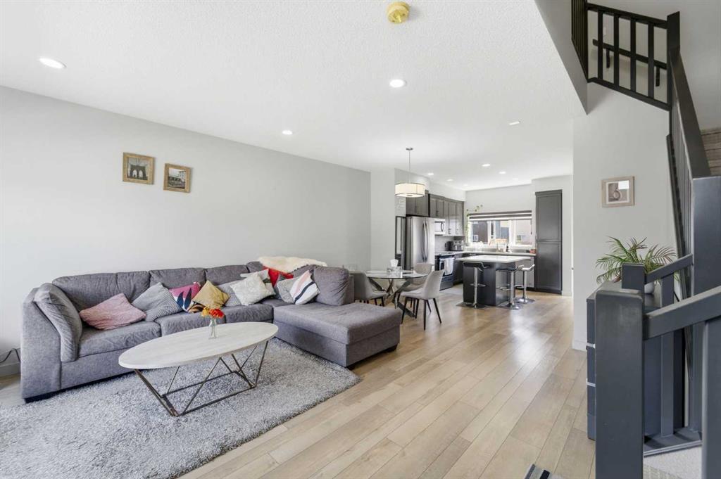 Additional image 3 of 9060 52 Street NE, Calgary, AB, T3J 0V7
