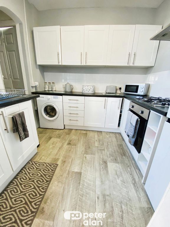 Additional image 3 of 3 bed property to rentStockland Street, Caerphilly CF83