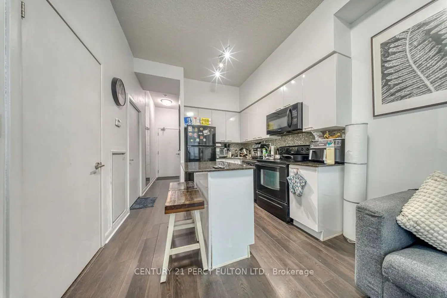 Additional image 6 of 15 Bruyeres Mews 710