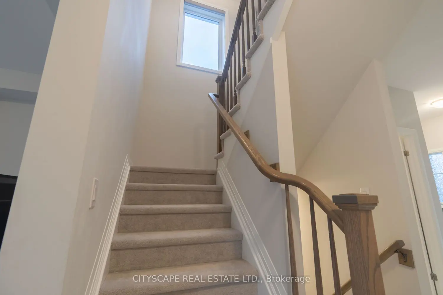 Additional image 5 of 9259 White Oak Avenue