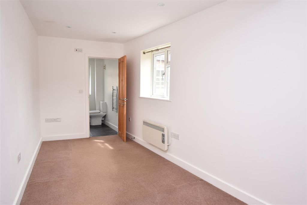 Additional image 3 of 1 bed flat to rentLivingstone Street, York YO26