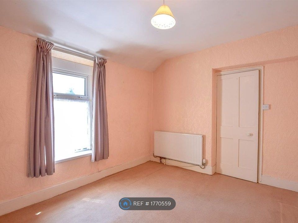 Additional image 9 of 3 bed terraced house to rentMain Street, Barry CF63
