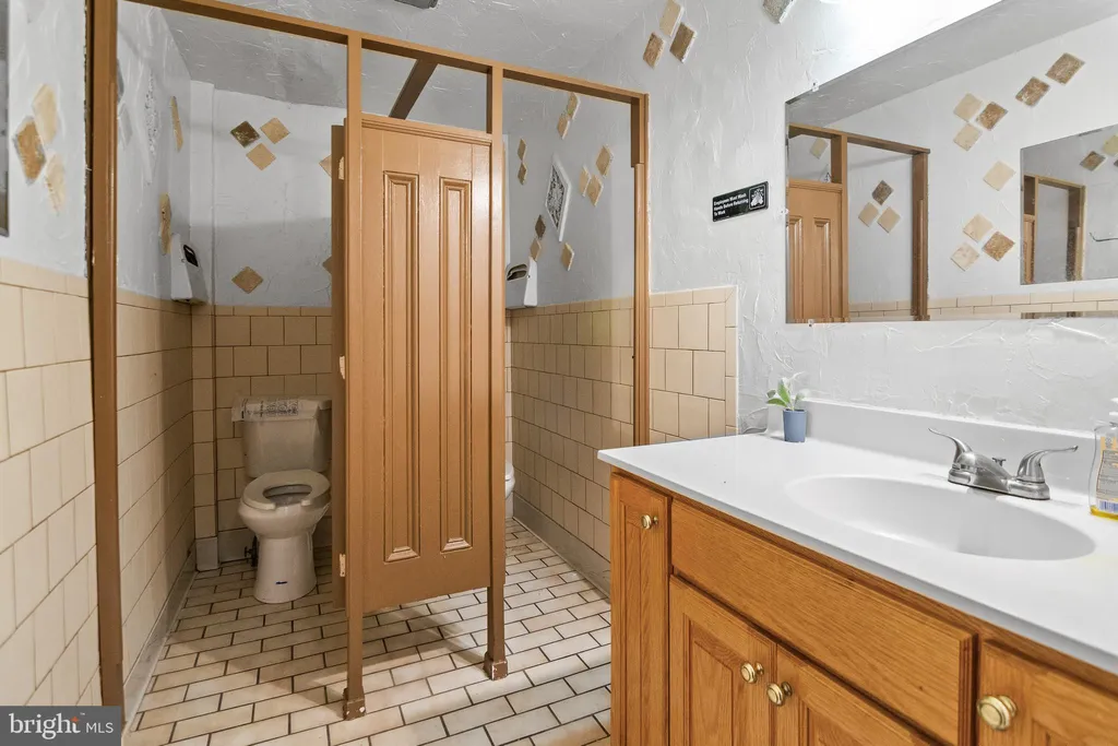 Additional image 13 of 2112 Fleet Street, Baltimore, MD 21231