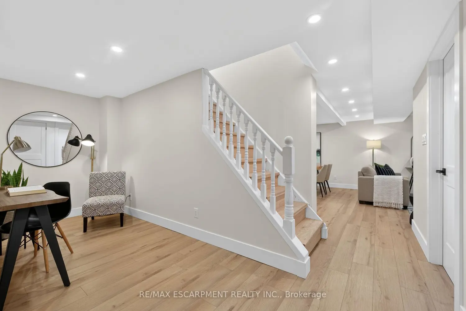 Additional image 16 of 257 Queen Victoria Drive