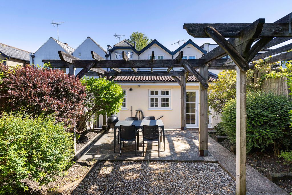 Additional image 16 of 4 bed detached house for saleWindmill Street, Bushey WD23
