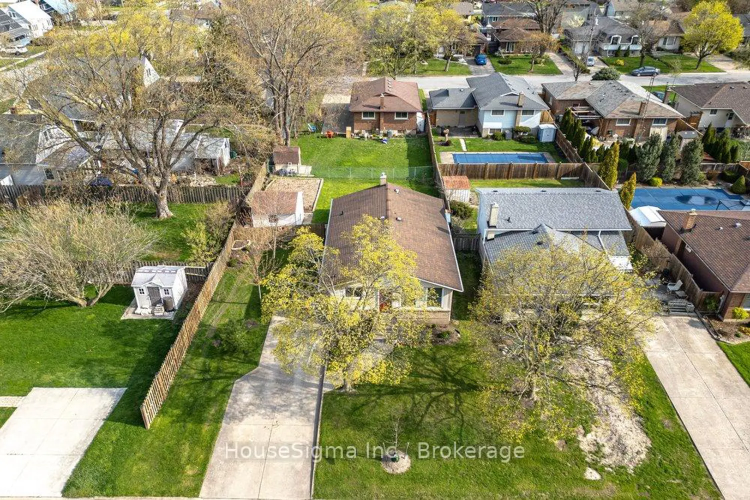 Additional image 19 of 39 Cedardale Avenue