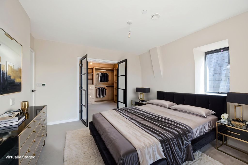 Additional image 3 of 3 bed flat for salePenthouse, Apartment 9, Botanica House, Hove BN3