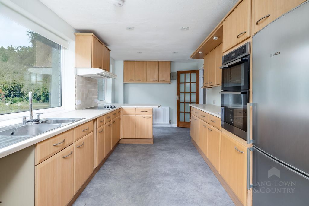Additional image 4 of 4 bed detached house to rentPowisland Drive, Derriford, Plymouth PL6