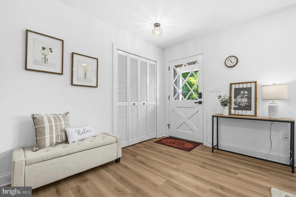 Additional image 5 of 9398 Paulskirk Drive, Ellicott City, MD 21042