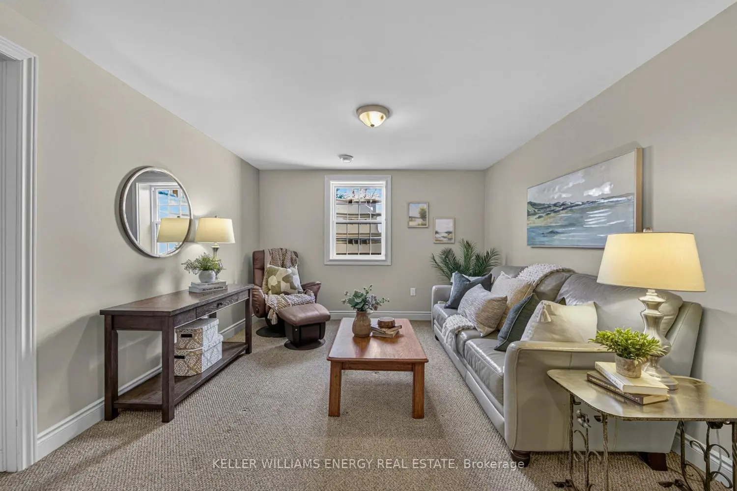 Additional image 15 of 821 Hudson Street