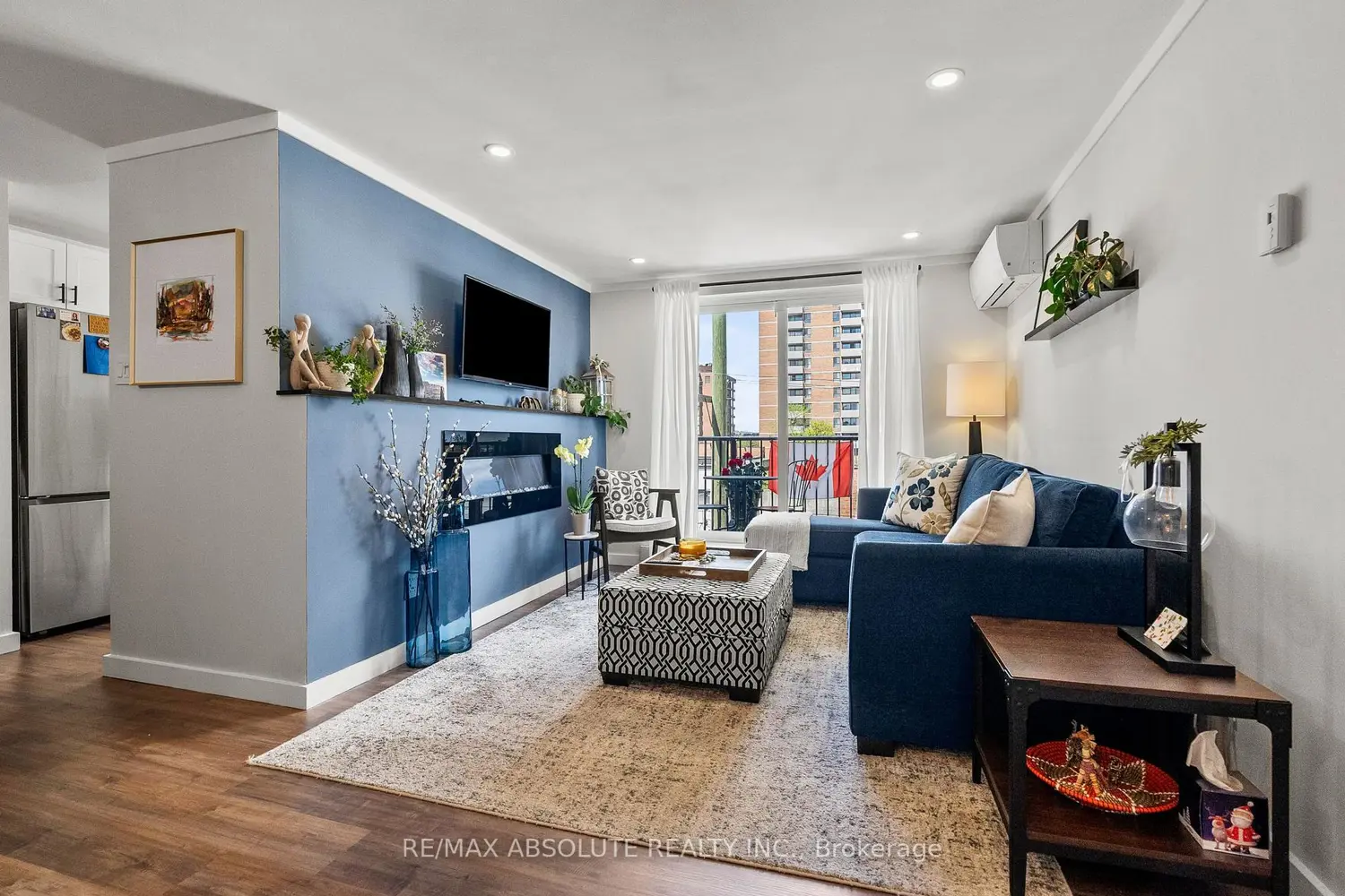 Additional image 5 of 50 Burnside Avenue 406
