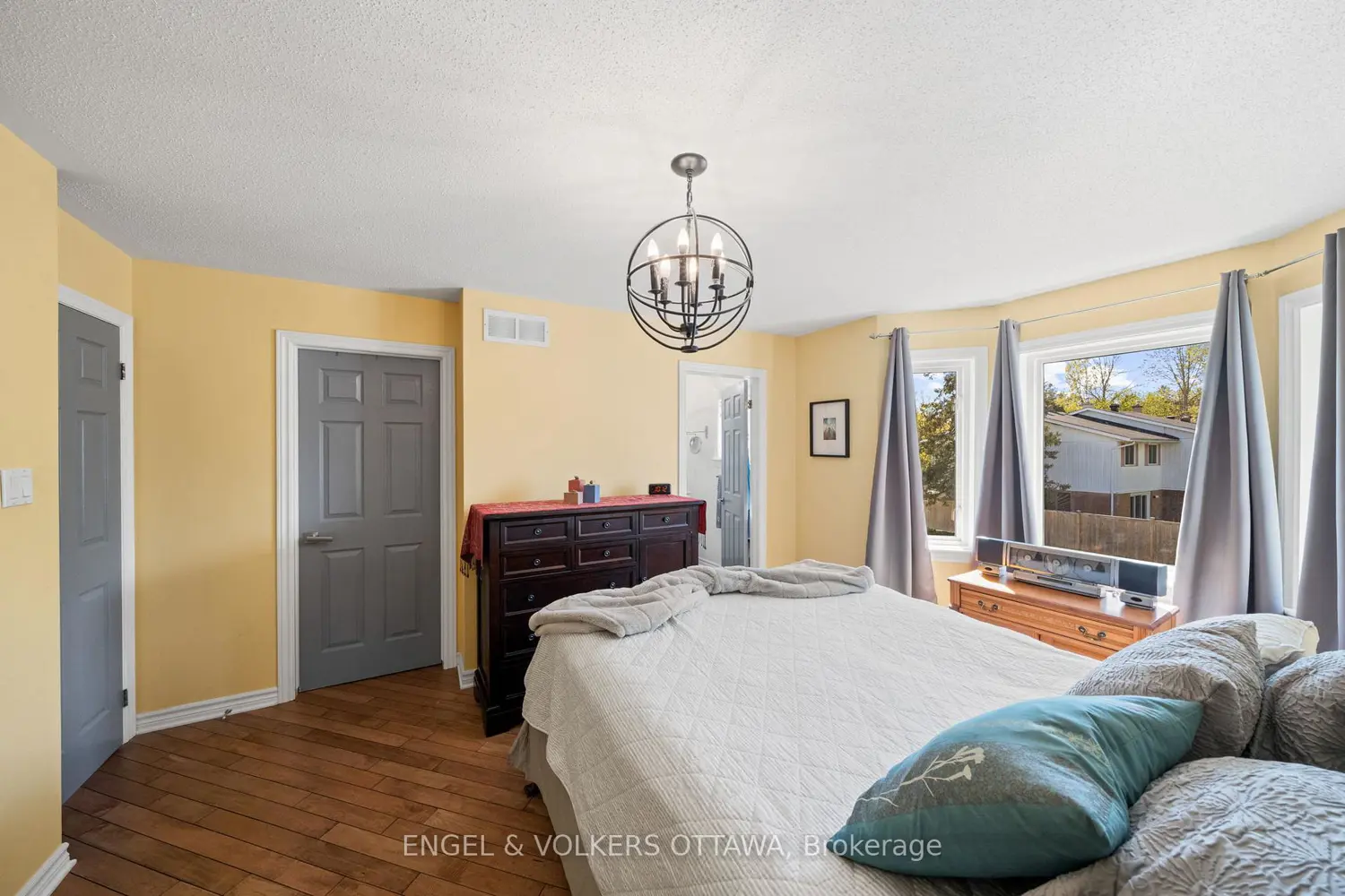 Additional image 8 of 221 Monterey Drive