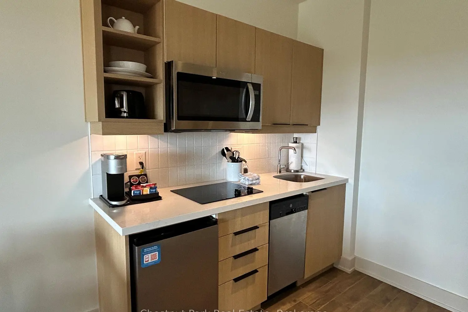 Additional image 14 of 190 Jozo Weider Boulevard 349