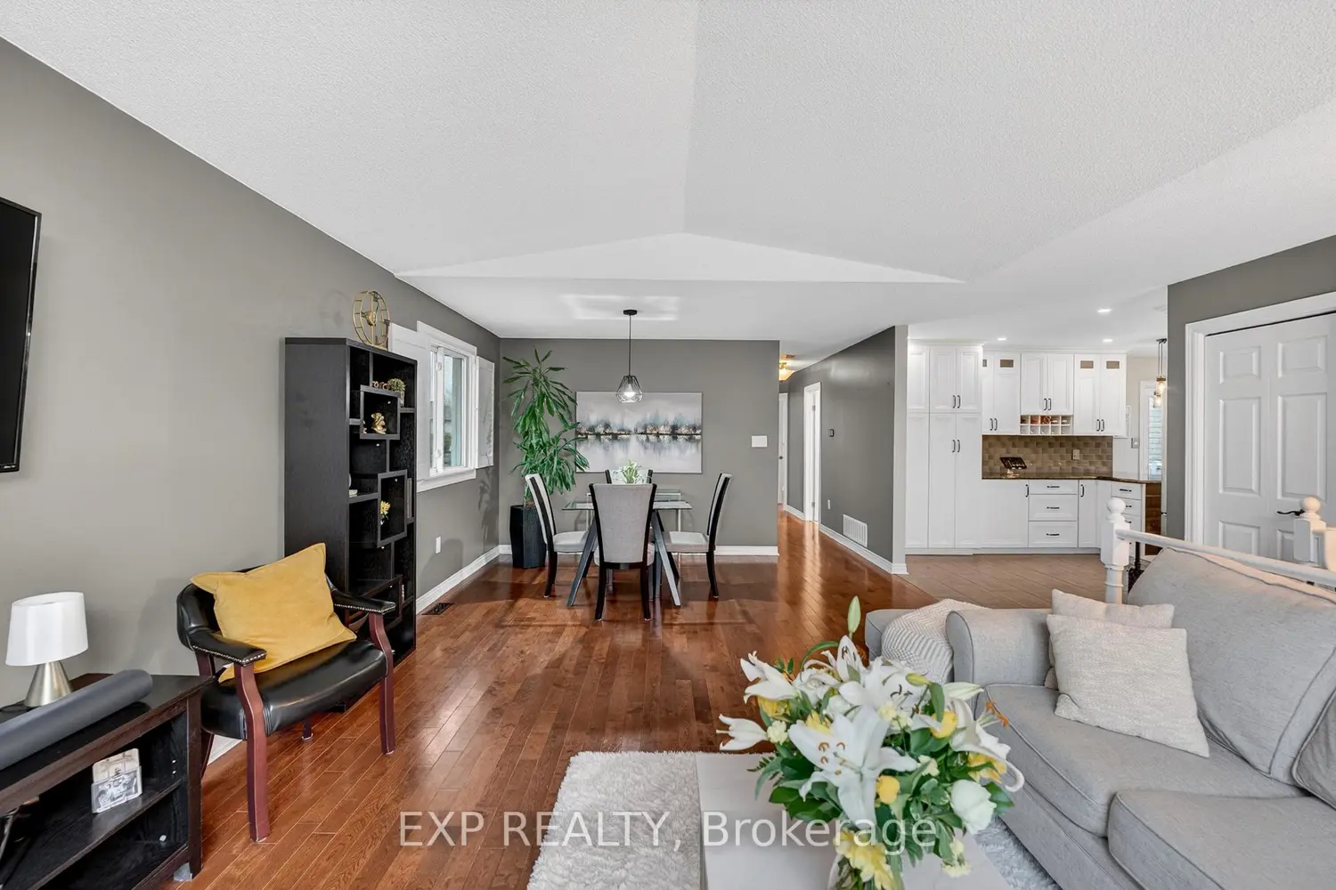 Additional image 3 of 7789 Ascot Circle