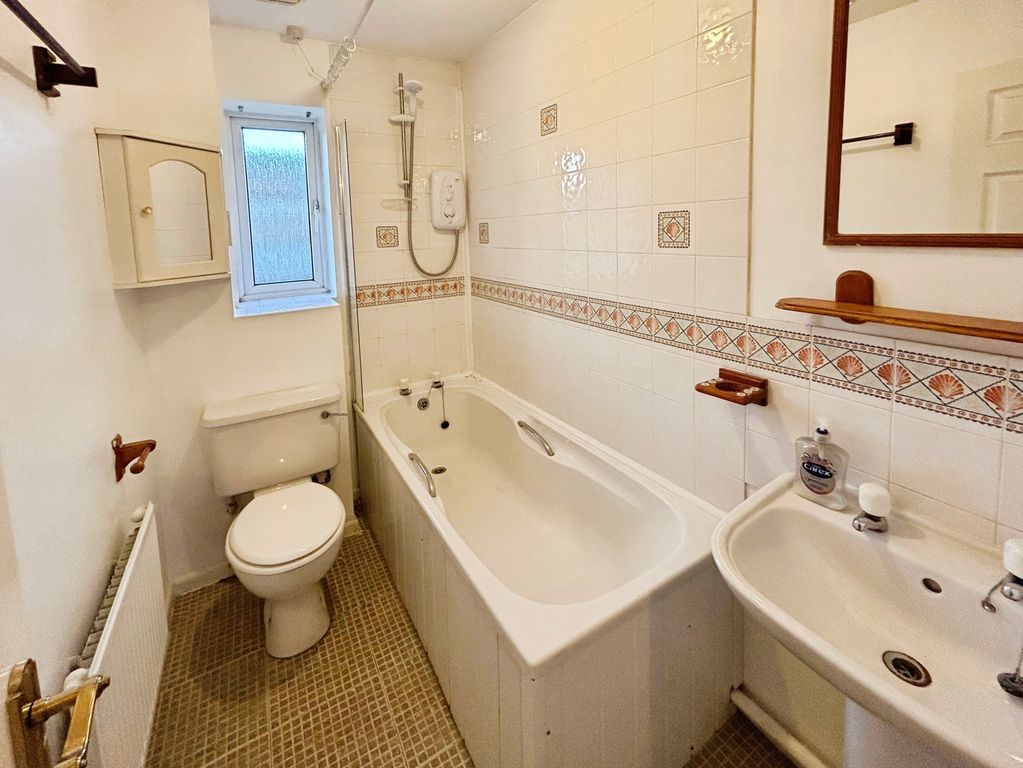 Additional image 5 of 2 bed property to rentPriory Court, Neath SA10
