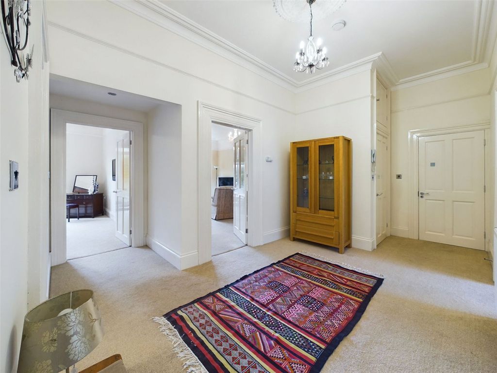 Additional image 9 of 3 bed flat to rentShrubbery Avenue, Weston-Super-Mare, North Somerset BS23