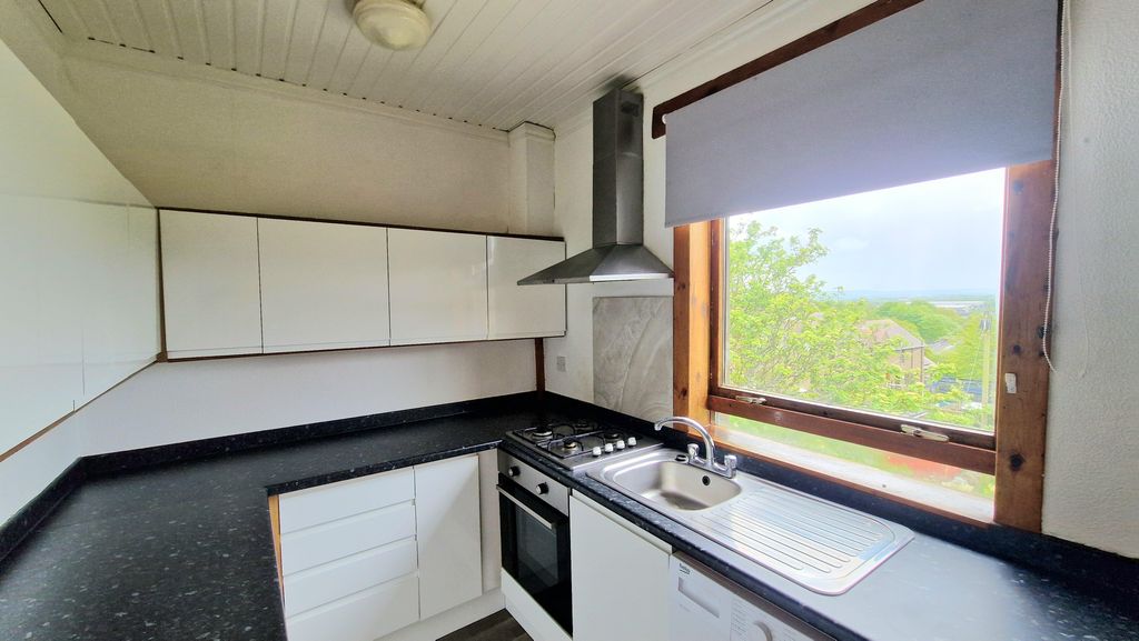 Additional image 2 of 2 bed flat to rentMarchwood Avenue, Bathgate EH48