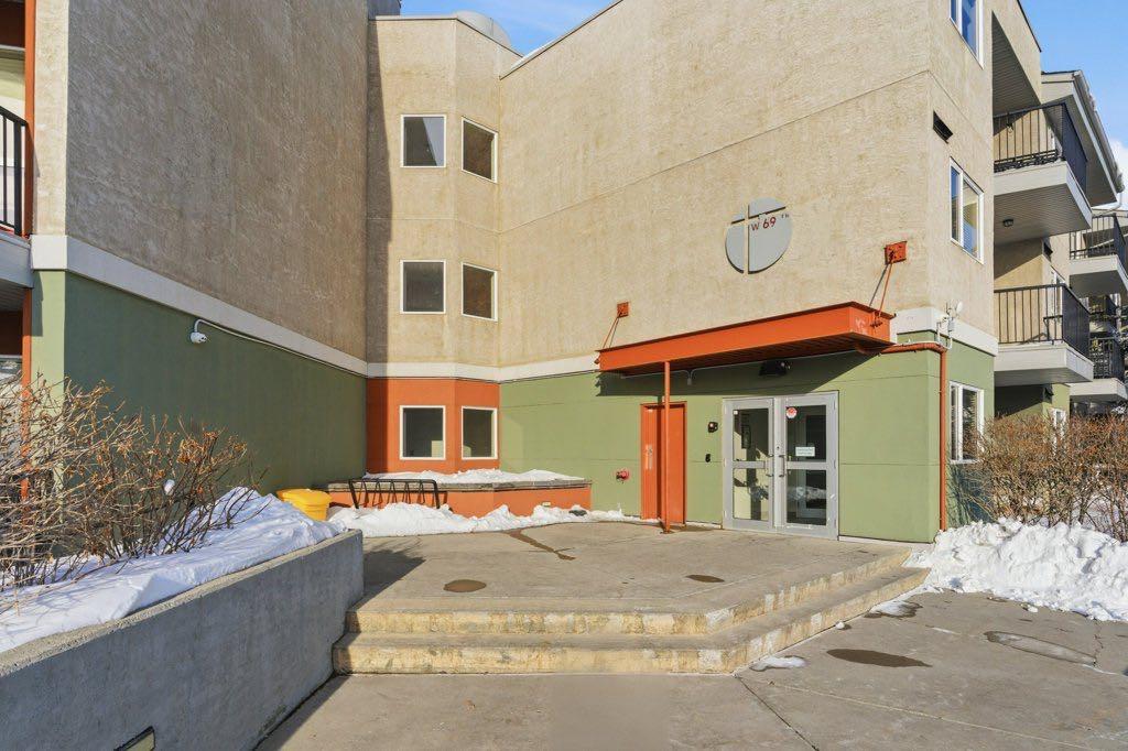 Additional image 2 of 210-69 Springborough Court SW, Calgary, AB, T3H 5V5