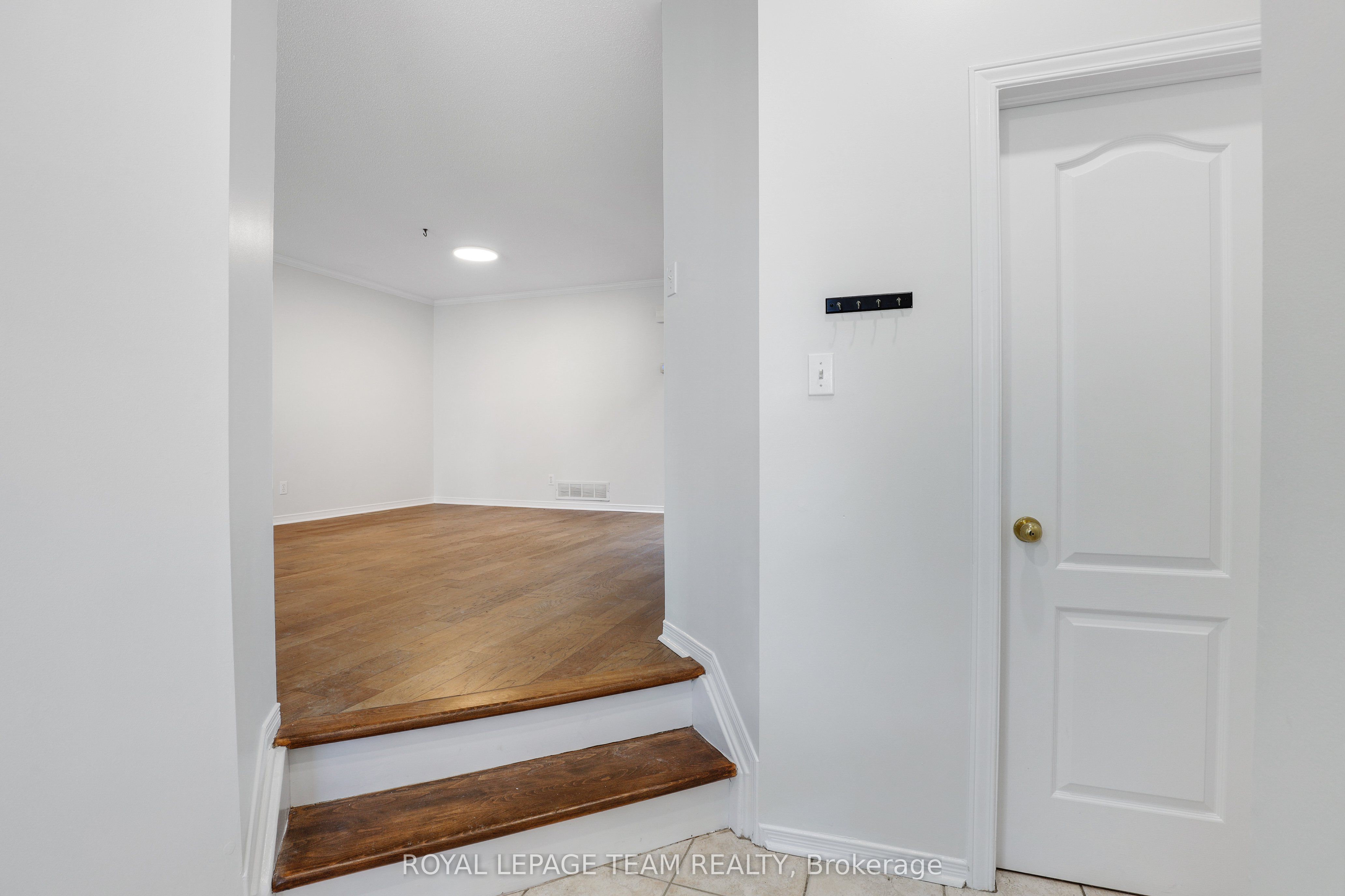 Additional image 4 of 4 Windhurst Drive, Ottawa, ON, K2G 6G7
