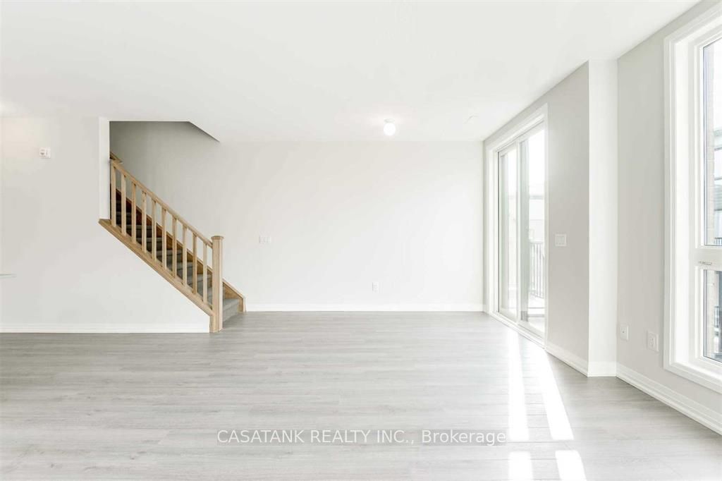 208-1202 Main Street E, Milton, ON, L9T 9K8 photo 4