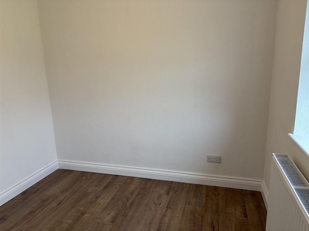 Additional image 11 of 3 bed semi-detached house to rentGreen Lane, Caldicot NP26