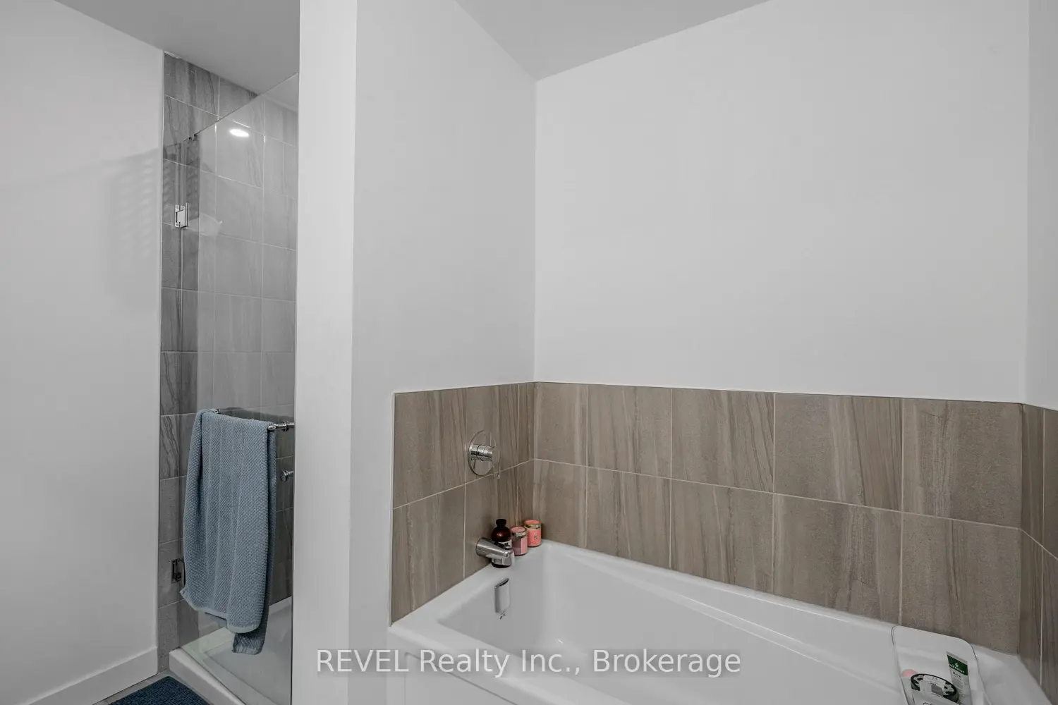 Additional image 11 of 7549A Kalar Road 216
