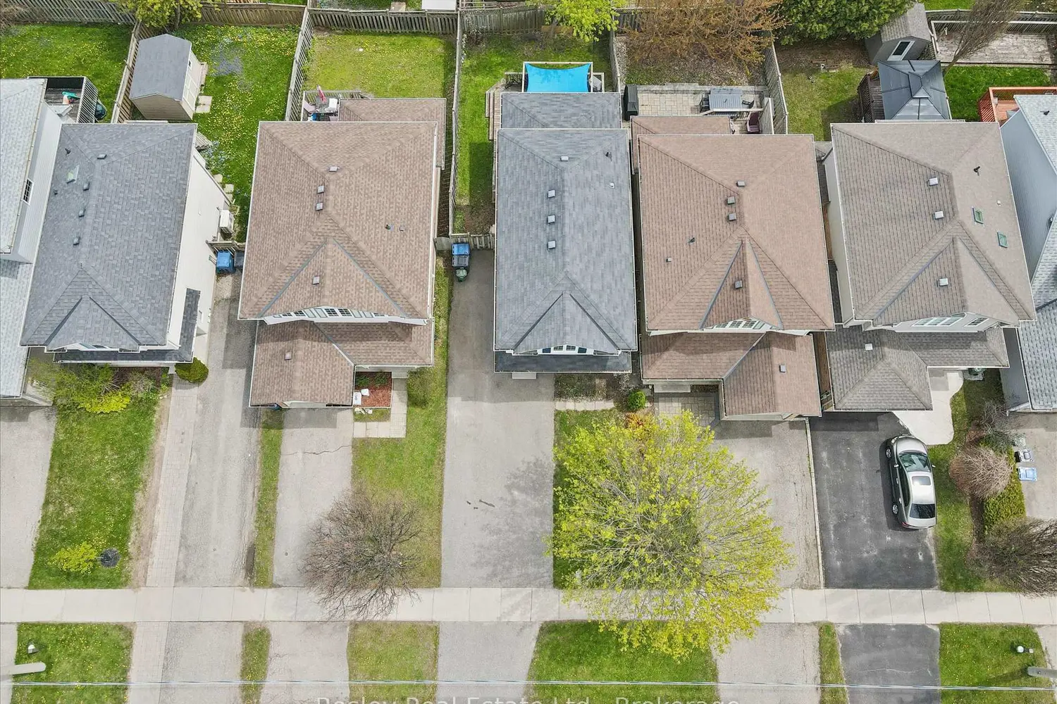 301 Grange Road photo 3