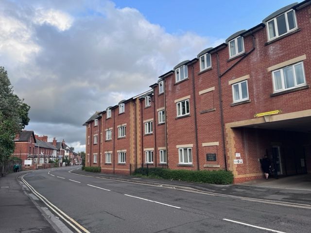 Additional image 2 of 2 bed flat to rentPriory Avenue, Taunton TA1