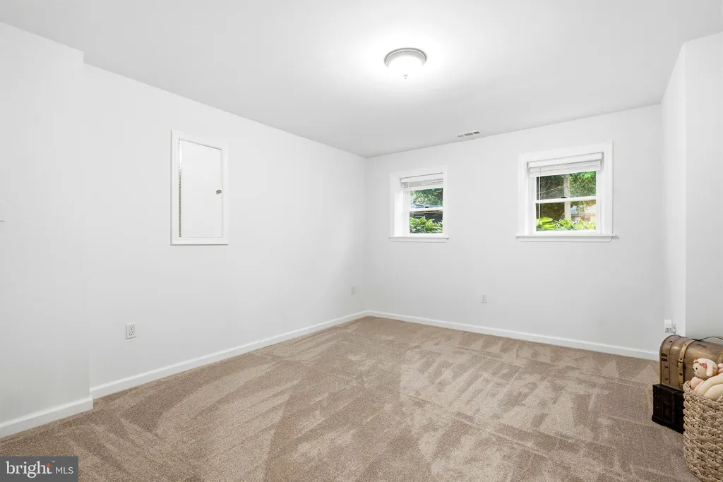Additional image 38 of 4002 13th Street, Chesapeake Beach, MD 20732