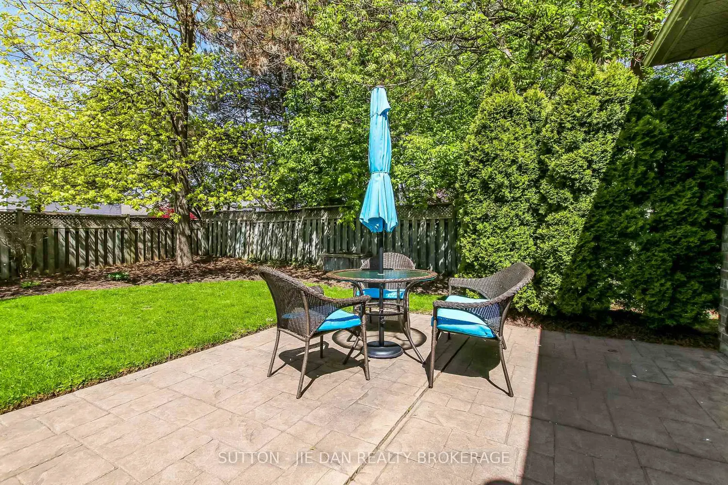 Additional image 16 of 631 Whitehaven Crescent