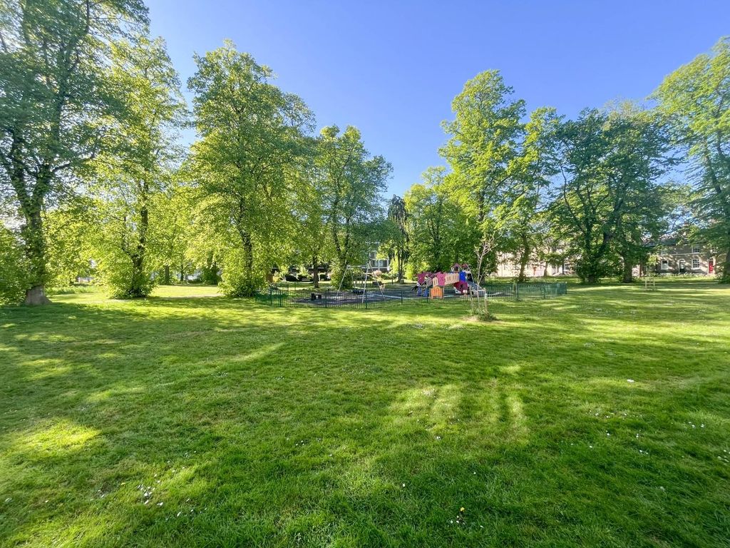 Additional image 4 of 3 bed flat for salePetersfield Mansions, Cambridge CB1