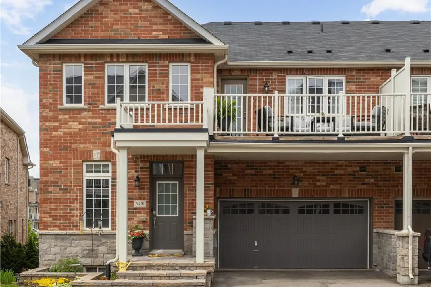 54 Nisbet Boulevard 31