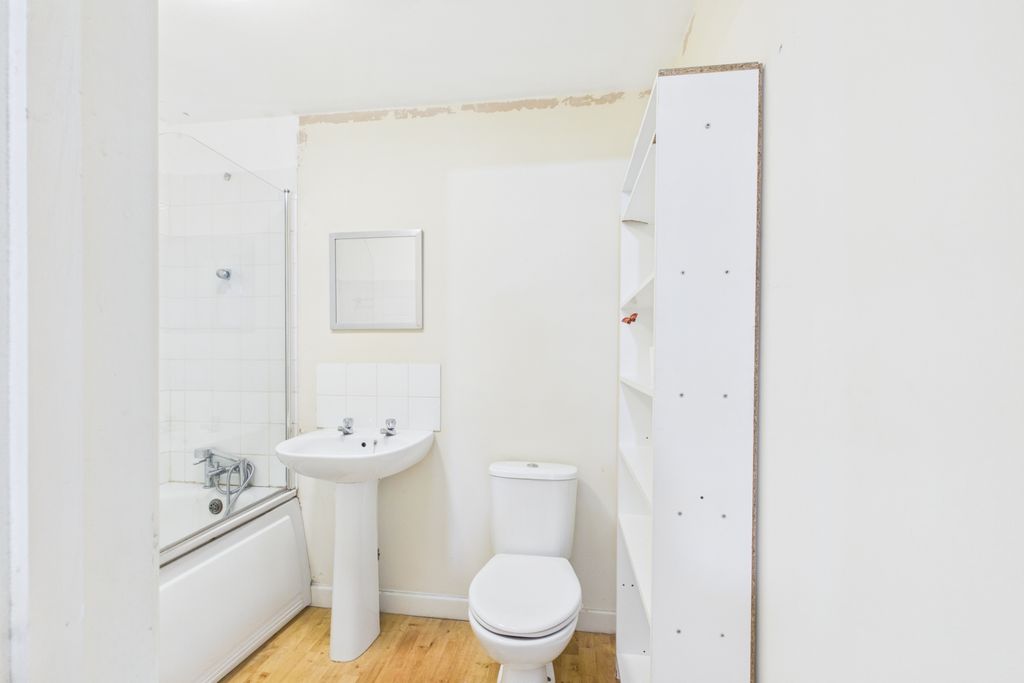 Additional image 4 of Studio to rentGreen Lane, Stamford, Lincolnshire PE9
