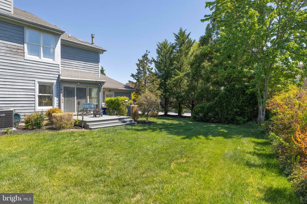 2 Hemsted Court, Dover, DE 19904